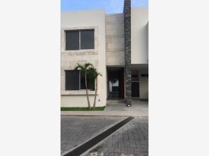 Casa en venta en Hacienda Jiutepec, Jiutepec, Morelos