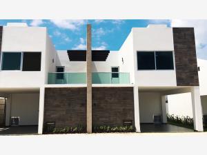Casa en venta en El Country, Centro, Tabasco