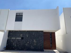 Casa en venta en Residencial Santa Fe, Corregidora, Querétaro Casa en venta en Residencial Santa Fe, Corregidora, Querétaro