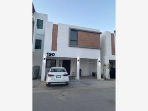 Casa en renta en San Marino, Torreón, Coahuila de Zaragoza