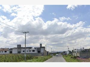 Terreno en venta en San Miguel Totocuitlapilco, Metepec, México