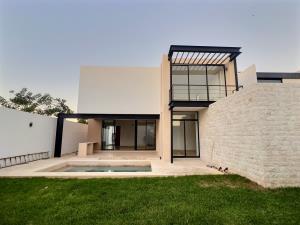 Casa en venta en Jardines de Conkal, Conkal, Yucatán Casa en venta en Jardines de Conkal, Conkal, Yucatán
