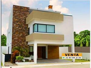 Casa en venta en Playa de Vacas, Medellín de Bravo, Veracruz de Ignacio de la Llave