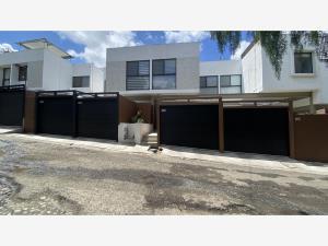 Casa en venta en Villa Colonial, Tijuana, Baja California