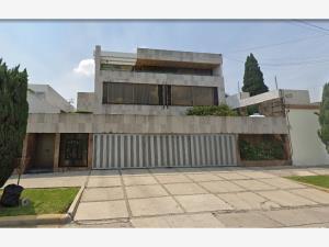 Casa en remate en Ciudad Satelite, Naucalpan de Juárez, México