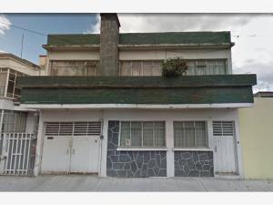 Casa en remate en El Reloj, Coyoacán, Ciudad de México