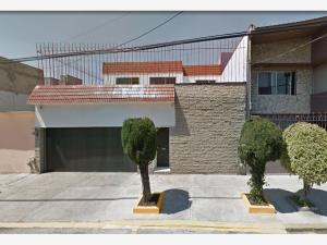 Casa en remate en Americas, Toluca, México