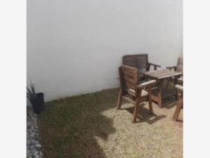 Casa en venta en Cumbres Renacimiento, Monterrey, Nuevo León