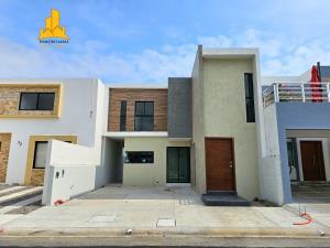 Casa en venta en Lomas de la Rioja, Alvarado, Veracruz de Ignacio de la Llave