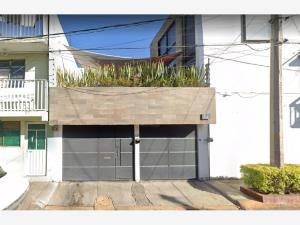 Casa en venta en Cerro de la Estrella, Iztapalapa, Ciudad de México