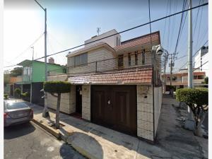 Casa en venta en Villa de Aragon, Gustavo A. Madero, Ciudad de México