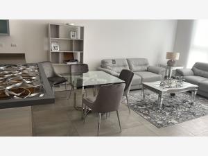 Departamento en renta en Zona Valle Poniente, San Pedro Garza García, Nuevo León