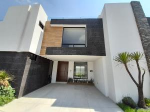 Casa en venta en Santa Clara Ocoyucan, Ocoyucan, Puebla