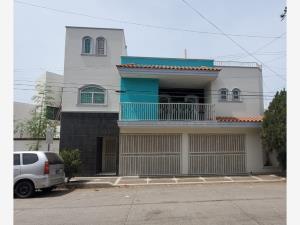 Casa en venta en Chapultepec Del Rio, Culiacán, Sinaloa