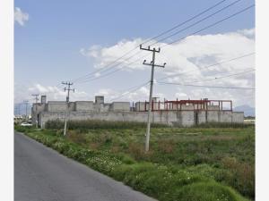 Terreno en venta en San Miguel Totocuitlapilco, Metepec, México