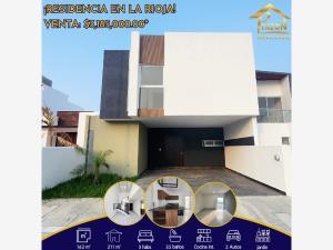 Casa en venta en Lomas de la Rioja, Alvarado, Veracruz de Ignacio de la Llave Casa en venta en Lomas de la Rioja, Alvarado, Veracruz de Ignacio de la Llave
