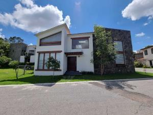 Casa en venta en San Cristobal Tepontla, San Pedro Cholula, Puebla