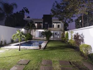 Casa en venta en Burgos, Temixco, Morelos