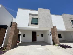 Casa en venta en La Rioja Residencial, Torreón, Coahuila de Zaragoza
