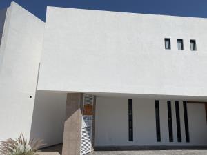Casa en venta en El Condado, Corregidora, Querétaro