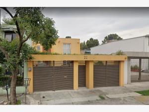 Casa en venta en Las Alamedas, Atizapán de Zaragoza, México