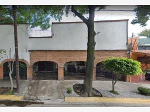 Casa en venta en Bosque de Echegaray, Naucalpan de Juárez, México