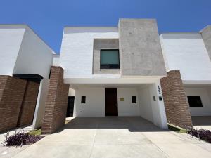 Casa en venta en Ampliación Senderos, Torreón, Coahuila de Zaragoza