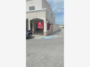 Casa en venta en Rinconadas de Esmeralda, Zempoala, Hidalgo