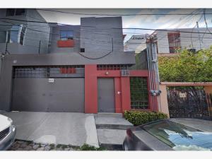 Casa en venta en Lomas del Chamizal, Cuajimalpa de Morelos, Ciudad de México
