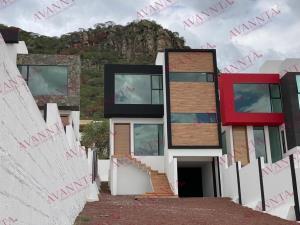 Casa en venta en Granjas Banthí Sección Solares, San Juan del Río, Querétaro