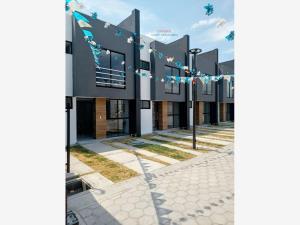 Casa en venta en San Isidro Castillotla, Puebla, Puebla