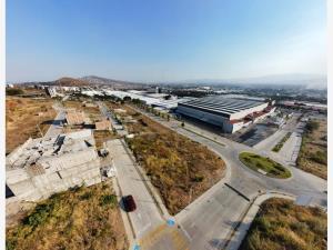 Terreno en venta en Paisajes del Tesoro, San Pedro Tlaquepaque, Jalisco