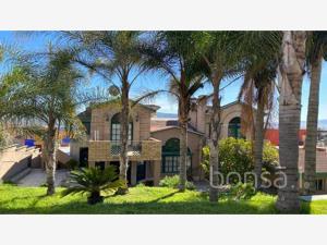 Casa en venta en Azteca, Ensenada, Baja California