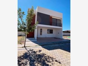 Casa en venta en Lomas de Angelópolis, San Andrés Cholula, Puebla Casa en venta en Lomas de Angelópolis, San Andrés Cholula, Puebla