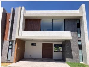 Casa en venta en Lomas de Angelópolis, San Andrés Cholula, Puebla