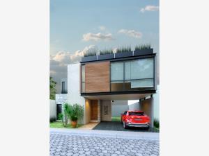 Casa en venta en Lomas de Angelópolis, San Andrés Cholula, Puebla