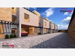 Casa en venta en San Bernardino Tlaxcalancingo, San Andrés Cholula, Puebla