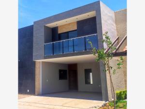 Casa en venta en Los Viñedos, Torreón, Coahuila de Zaragoza Casa en venta en Los Viñedos, Torreón, Coahuila de Zaragoza