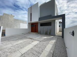 Casa en venta en Lomas de la Rioja, Alvarado, Veracruz de Ignacio de la Llave