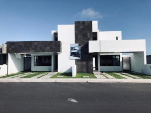 Casa en renta en Lomas de la Rioja, Alvarado, Veracruz de Ignacio de la Llave