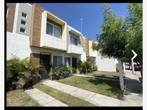 Casa en venta en Lagos de Puente Moreno, Medellín de Bravo, Veracruz de Ignacio de la Llave