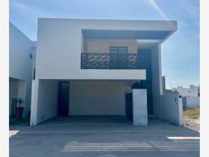 Casa en venta en Residencial Palma Real, Torreón, Coahuila de Zaragoza Casa en venta en Residencial Palma Real, Torreón, Coahuila de Zaragoza