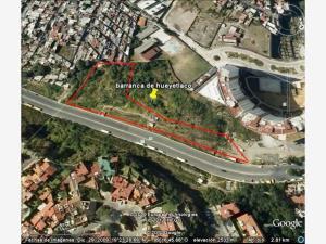 Terreno en venta en Bosques de las Lomas, Huixquilucan, México