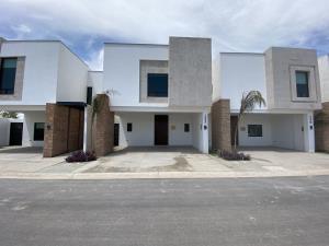 Casa en venta en La Rioja Residencial, Torreón, Coahuila de Zaragoza
