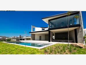 Terreno en venta en Valle Imperial, Zapopan, Jalisco