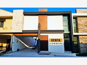 Casa en venta en Las Lomas Residencial, Alvarado, Veracruz de Ignacio de la Llave Casa en venta en Las Lomas Residencial, Alvarado, Veracruz de Ignacio de la Llave
