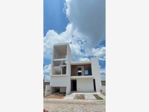 Casa en venta en Santa Maria Xixitla, San Pedro Cholula, Puebla