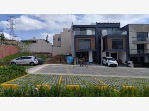 Terreno en venta en Residencial Lago Esmeralda, Atizapán de Zaragoza, México