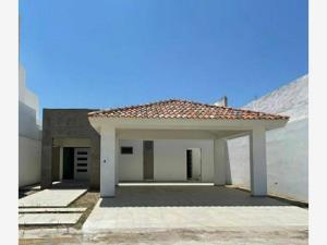 Casa en venta en Real del Nogalar, Torreón, Coahuila de Zaragoza Casa en venta en Real del Nogalar, Torreón, Coahuila de Zaragoza