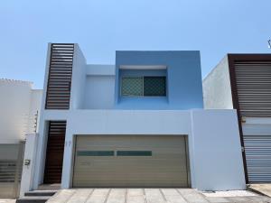 Casa en venta en Las Lomas Residencial, Alvarado, Veracruz de Ignacio de la Llave Casa en venta en Las Lomas Residencial, Alvarado, Veracruz de Ignacio de la Llave